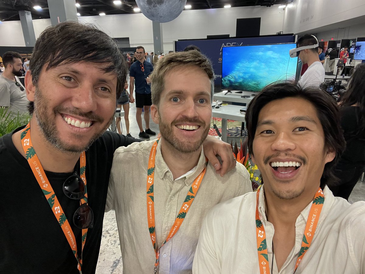 Soo excited about our new community. This was <a href="/ICastroGarcia/">Isaac Castro</a> <a href="/mauro_teran/">Mauricio Teran</a> and my emotion after 4 events in 4 weeks, after meeting dozens of new <a href="/emerge_io/">Emerge®</a> community members. We are so excited to shape this new human connection paradigm in the metaverse with all of you!