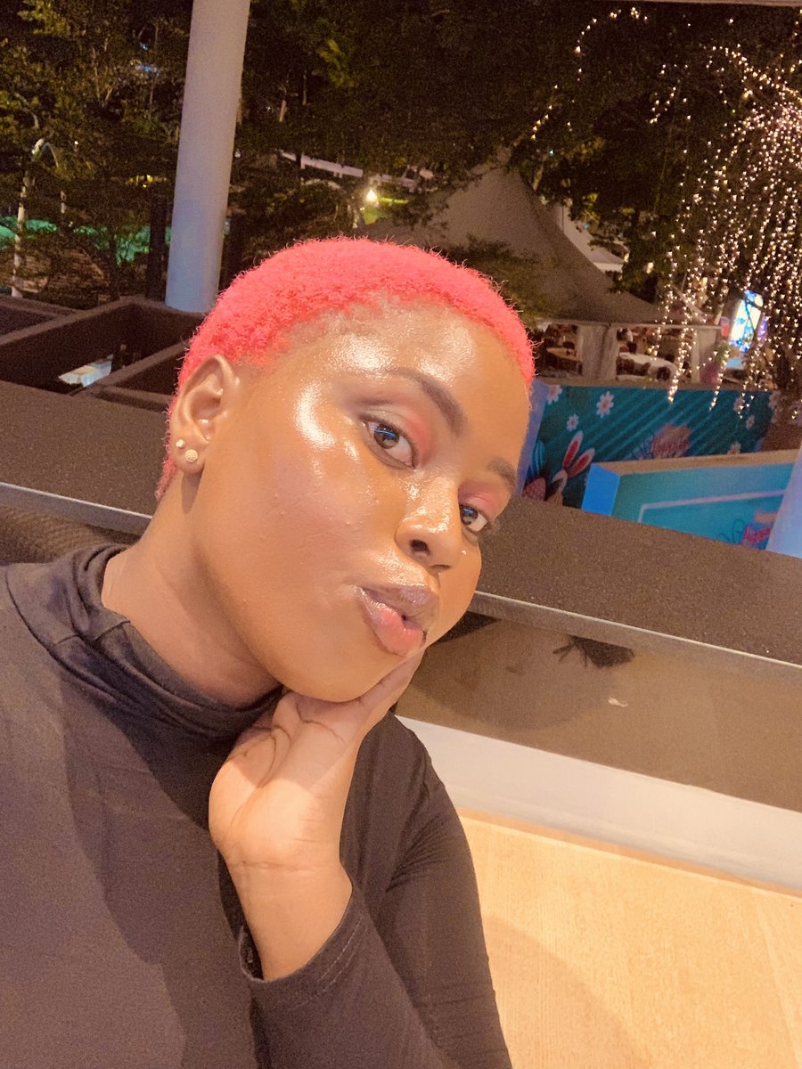Tamaralayefat's tweet photo. Last nights was 🔥 

#ayshow #ekohotel #pinkhair #babygirlforlife https://t.co/NjXIedEIO1