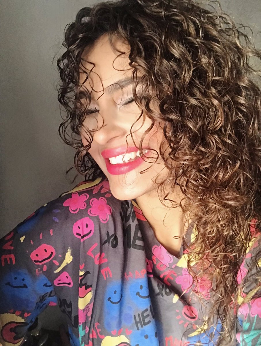 IamSeeratKapoor's tweet photo. Very Berry Blasts! 🍇 https://t.co/FoPeS91BEz