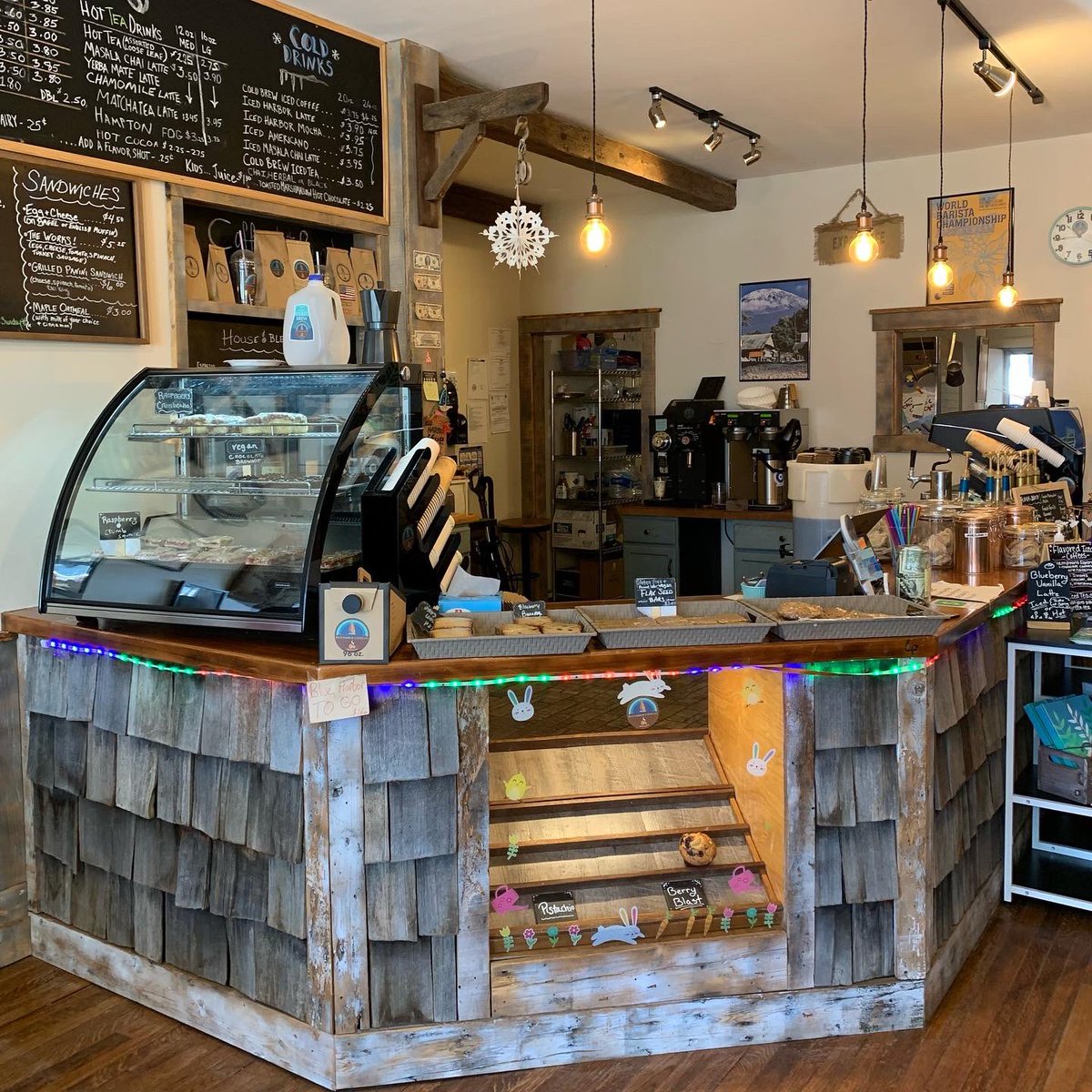 My new favorite coffee place! #coffee #blueharborcoffee ##hamptonnh