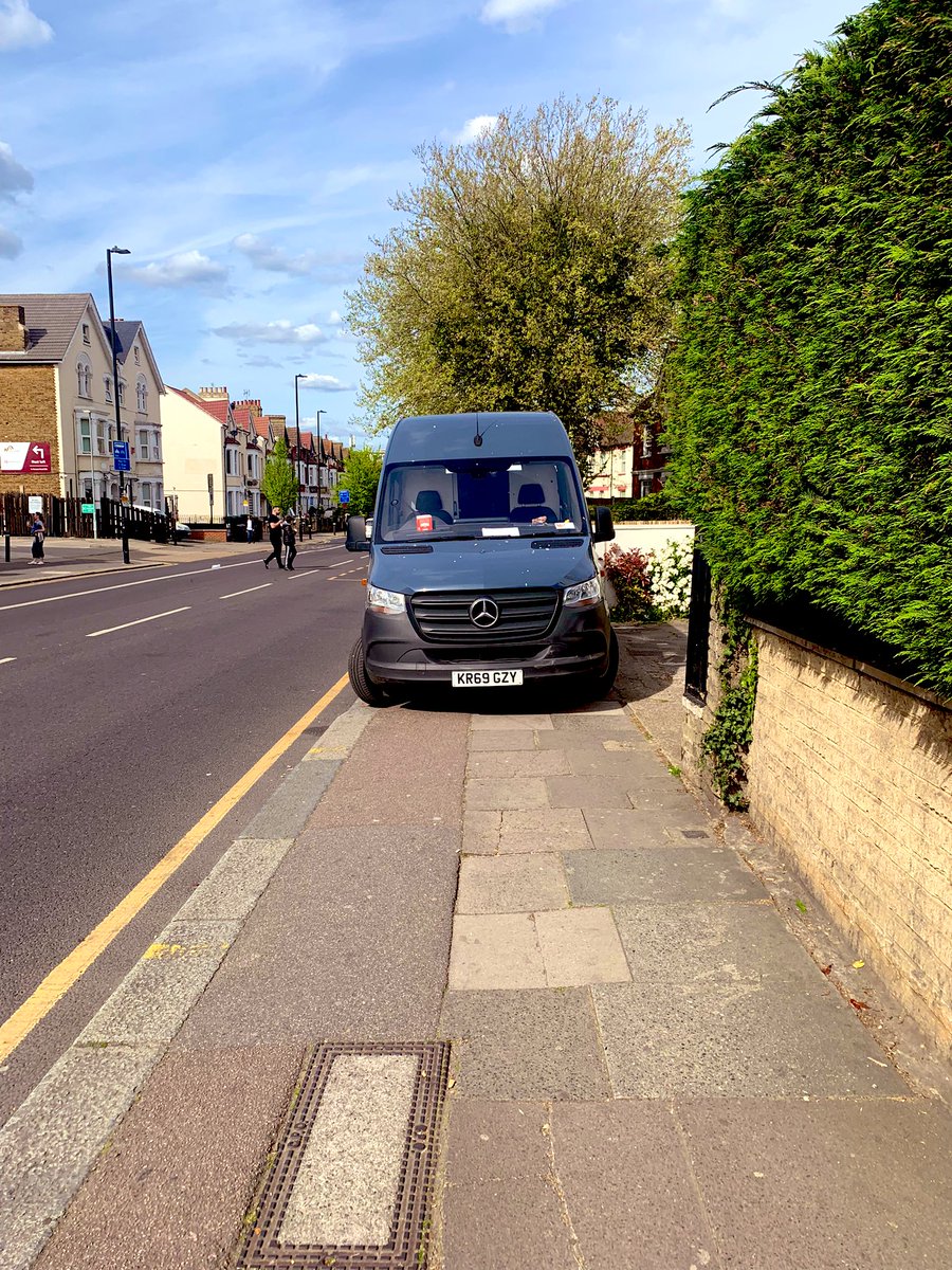 Carla Francome tweet media