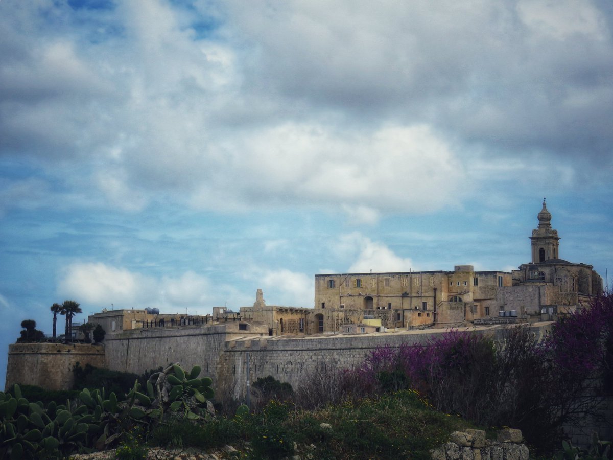 elxium's tweet photo. Medina, #malta #GameOfThrones #geocaching #multicache https://t.co/wpsUUE7NkH