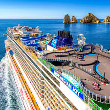 Trinity_Res's tweet photo. Get free long term airport &amp; or cruise port parking with an over night say that includes free round trip shuttle and breakfast for less than long term parking alone! #parkstayandfly  #parkstayandcruise #cruise critic https://t.co/p22WzGIeT8 https://t.co/eid50oO8JR