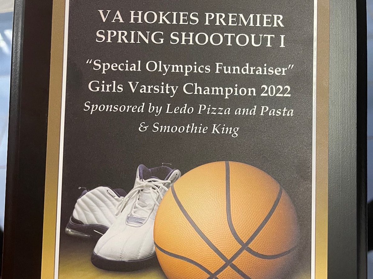 MACHINE_Hoops's tweet photo. Our Varsity MACHINE girls won it all the other weekend at the VA Hokies Premiere Spring Shootout I 🦾🔥#MACHINEStrong https://t.co/FZ3dxgy8ES