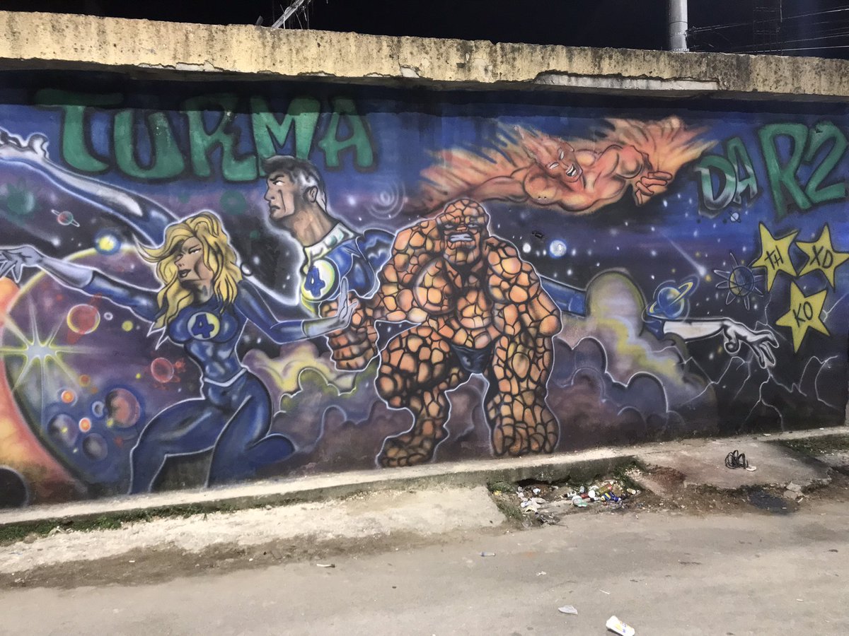 TurmadaR2's tweet photo. Segura essa pedrada 2023 A Tropa e rua 🤌🏾🥳🎭🤡🗿✅ https://t.co/bzsT9uy8Xi