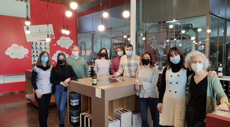 Alimen_21's tweet photo. .@Vitartis  impulsa un proyecto para optimizar el uso de agua y el control inteligente de su consumo en las bodegas
@bodegasyllera 

👉https://t.co/bQx3Ky47o3

#automatización #labodega #vinos #vitícola https://t.co/5nxGfuPsZi