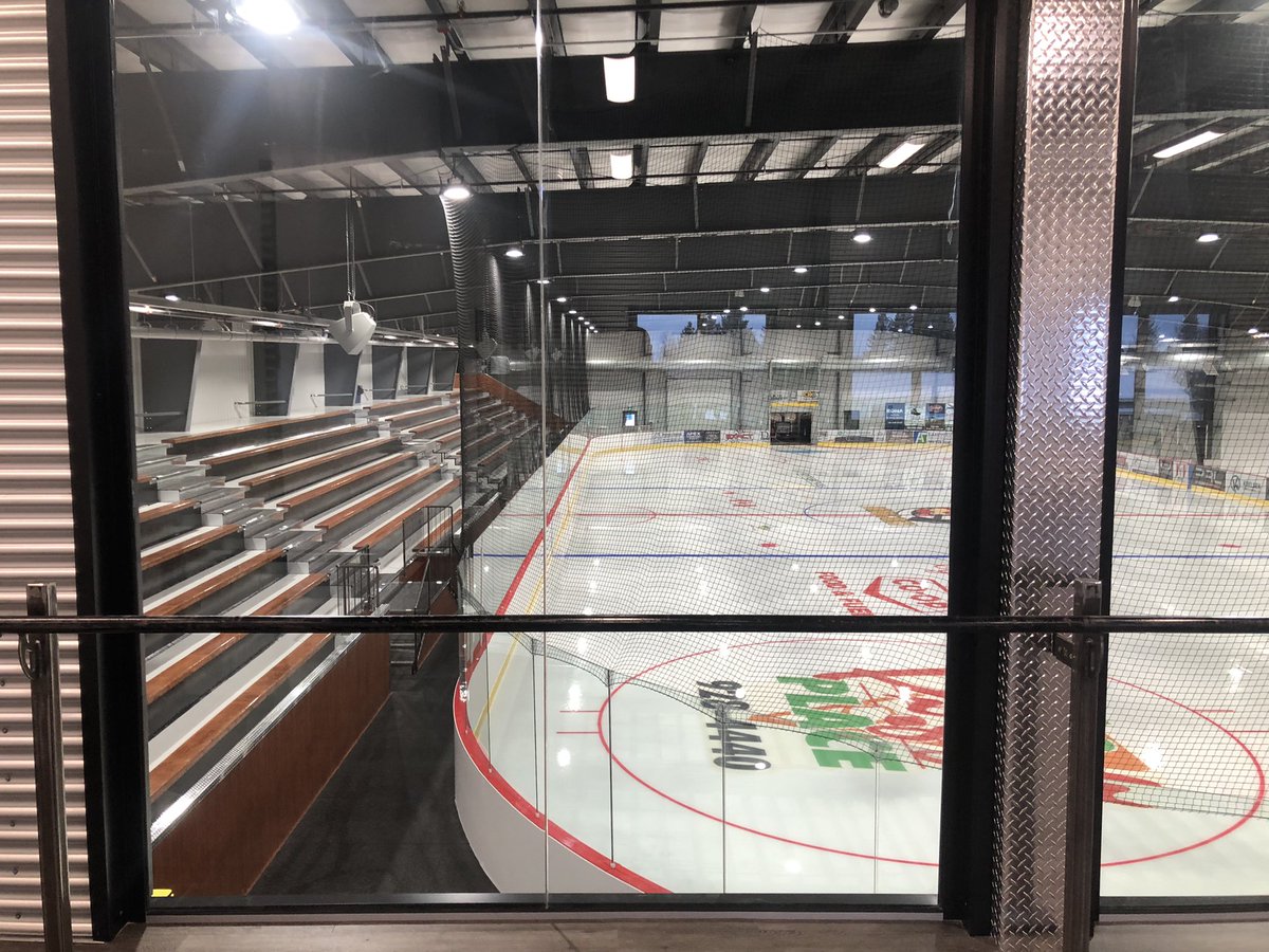albertabyron's tweet photo. @TheAthletic @TheAthleticNHL @brianrcobb Uncanny how much that looks like the new rink in my hometown https://t.co/nqNsNbMYLR