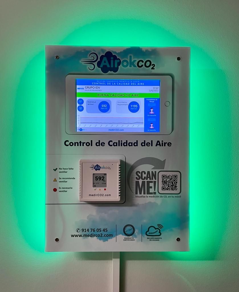 franj_moya's tweet photo. Escuchando en directo en @LaTardeCOPE  a @pcisneroscope  @BelenZalba sobre la importancia de la #ventilación y #medición de #CO2 

Lo que no se mide, no se puede mejorar.

https://t.co/Xp2EMEtZS5

https://t.co/hXCvaSB6sD

@AirokCo2 @aireamos @unizar @mesura @COPE https://t.co/Kuulbf9B8K
