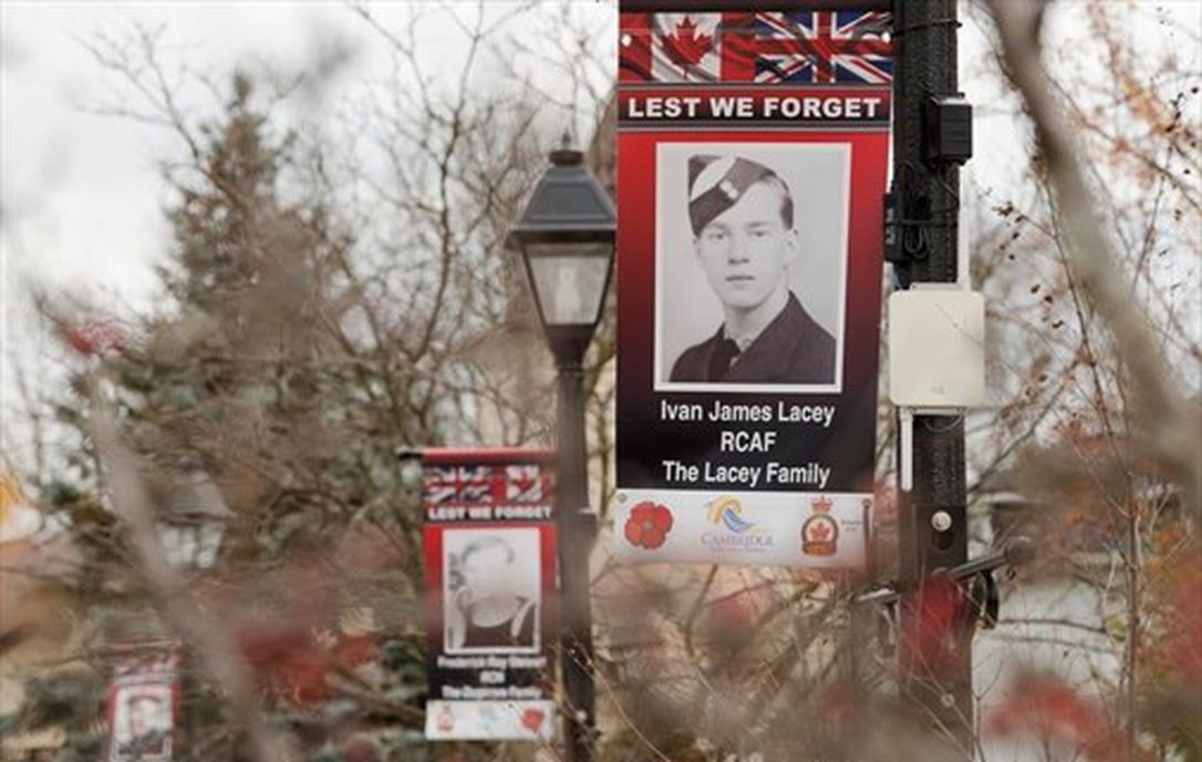 New Hamburg Legion 532 Memorial Banner Programme. Full details can be found here: newhamburglegion.ca/2022/04/18/new…