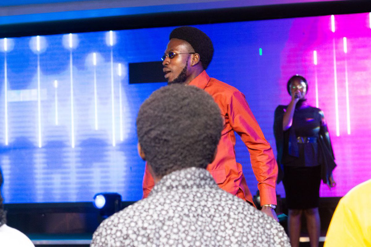 Psalm_one's tweet photo. Vimming Concert | House of Vimming | #Vimming #VimmingConcert. https://t.co/8Z3aWzIwNh