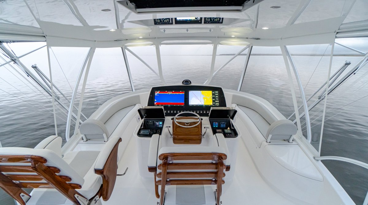 FishingBoatss's tweet photo. @VikingYachts 54 Convertible! Incredible fishing boat for big trips! This boat is stylish and a fishing machine! Pictures from https://t.co/lY3rHPX9ar #fishingmachine #FishingBoats #Viking https://t.co/JNPOW84NFa