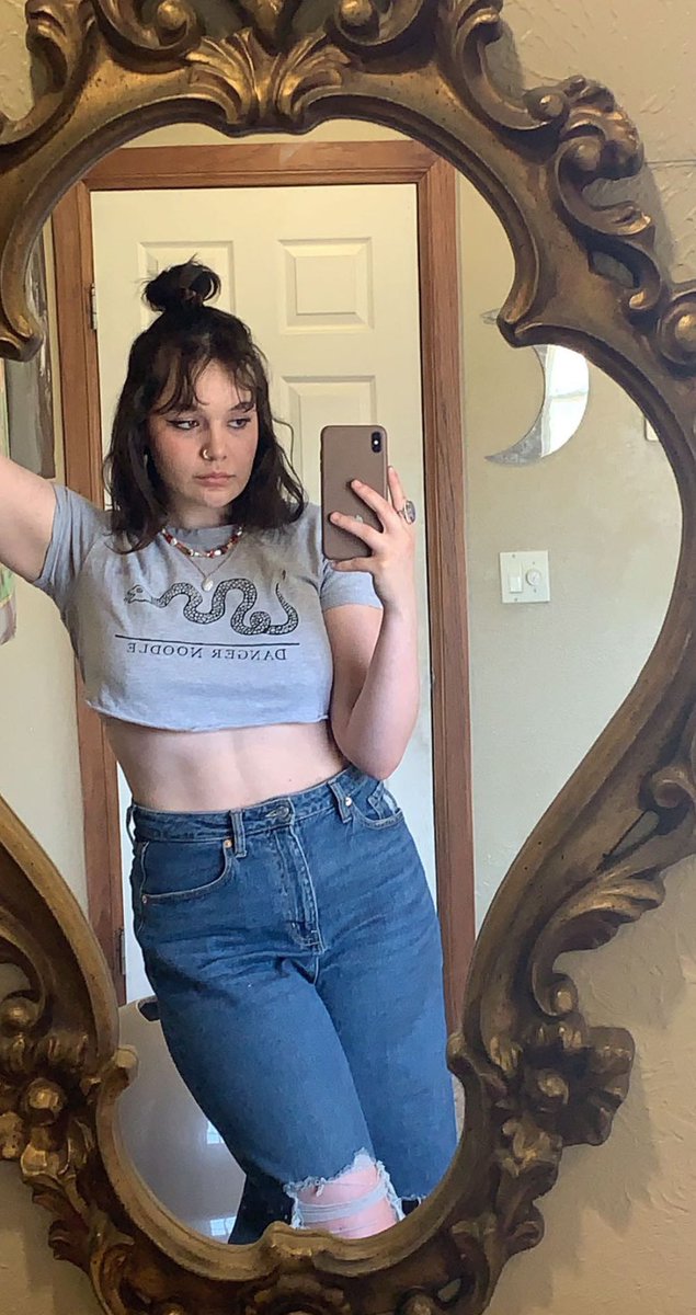 MadisonYellow's tweet image. danger noodle @ 3:33 🐍🌟❤️‍🔥