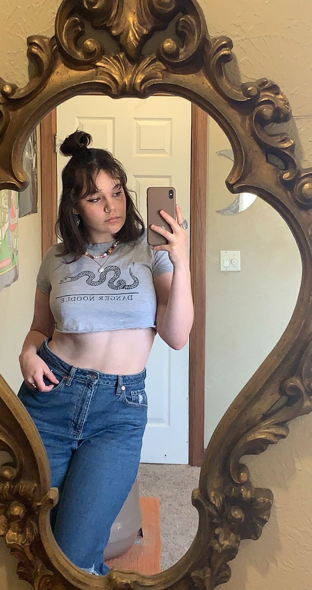 MadisonYellow's tweet image. danger noodle @ 3:33 🐍🌟❤️‍🔥