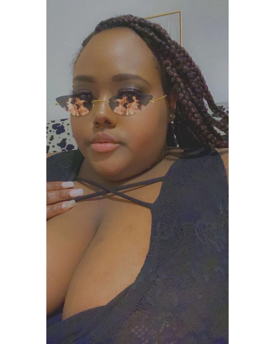 bigfine_dime's tweet photo. I ain't never asked to be the shit, girl 😘✨
📸 Big Fine Dimeee @ Valerie’s Met Gala of Meridian #VMGM https://t.co/akBoRpl7GB