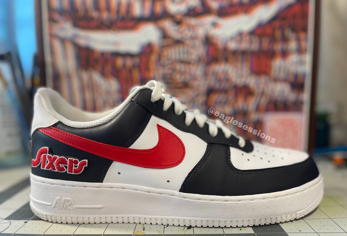 EagleSessions's tweet photo. Had to bless my cousin with some custom birthday “City Edition” Air Force 1s and get him ready for the #Sixers tonight! 🎨👟#HereTheyCome #AngelusPaint #AF1Customs #NikeCustoms https://t.co/jjADe21lY6