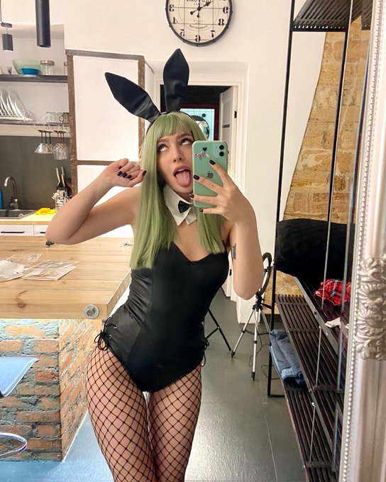 Happy Easter 🐰 https://t.co/tkxRtMc5wT