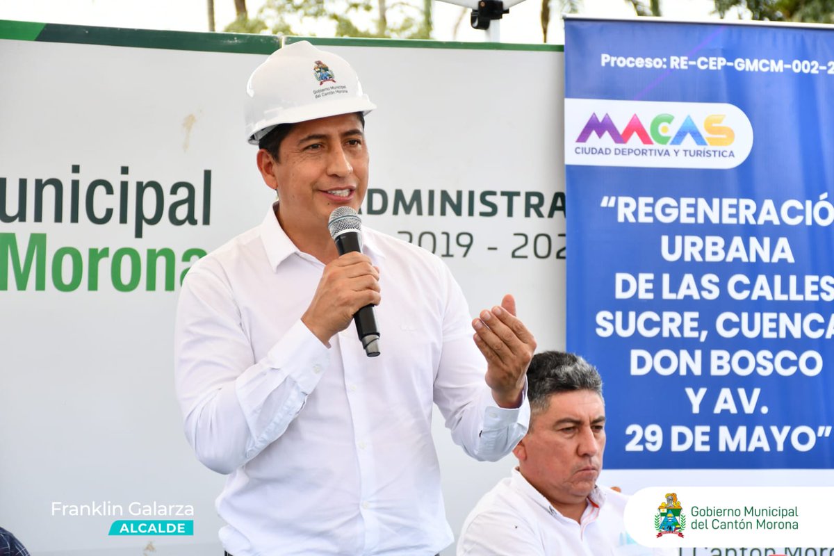 MoronaOfc's tweet photo. Hoy en un evento simbólico, realizamos la ubicación de la primera piedra de la Regeneración Urbana de las calles Cuenca, Sucre, Don Bosco y Av. 29 de Mayo de la ciudad de Macas.
Para el acto de colocación de la primera piedra estuvo presente el alcalde Franklin Galarza. https://t.co/zirQBsmh5Z