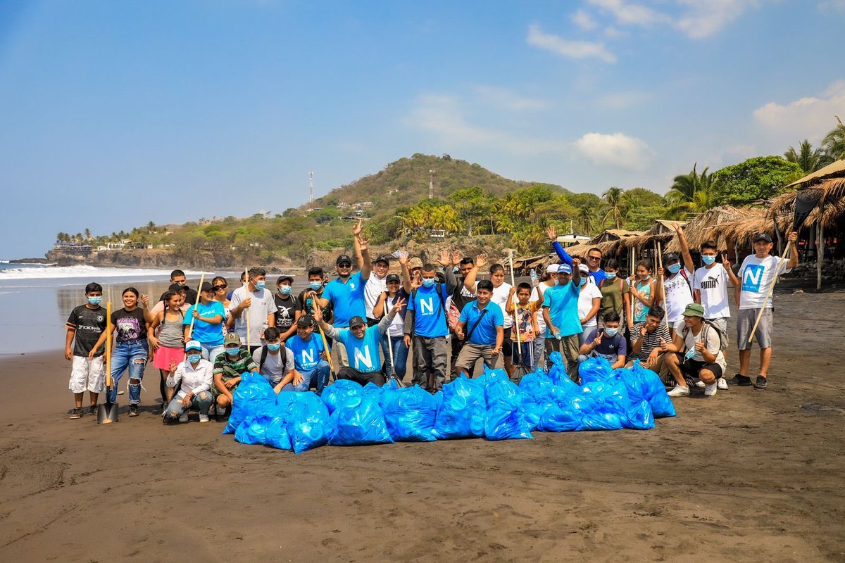 XZablah's tweet photo. Este tipo de cosas son nuestras misiones y motivaciones.
Nuestra estructura demuestra con cada acción que trabaja por el país. 

Felicito y agradezco a los alcaldes que se sumaron, así como a todos esos guerreros que entienden la esencia de este proyecto.

Esto es @nuevasideas. https://t.co/PHdBEW8Zb6