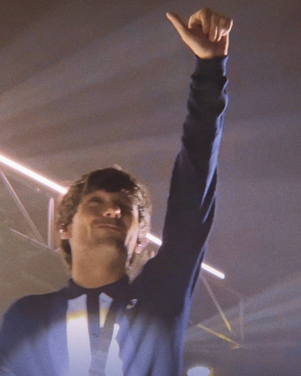 LHHTour's tweet photo. 📸|Louis haciendo ":>" esta noche!🥹🥹
#LTWTGlasgow 
©HLDTour https://t.co/SR6sWEgY7R