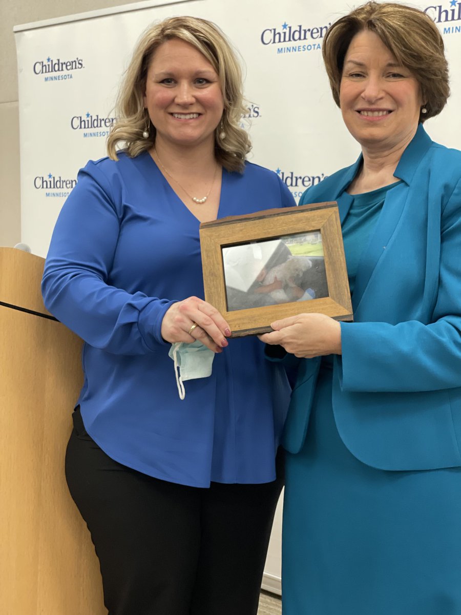 So proud to stand beside ⁦<a href="/amyklobuchar/">Amy Klobuchar</a>⁩ and Janet McGee in support of the #STURDYAct ⁦<a href="/childrensmn/">Children's Minnesota</a>⁩ ⁦<a href="/tipovers/">ParentsAgainstTipovers</a>⁩