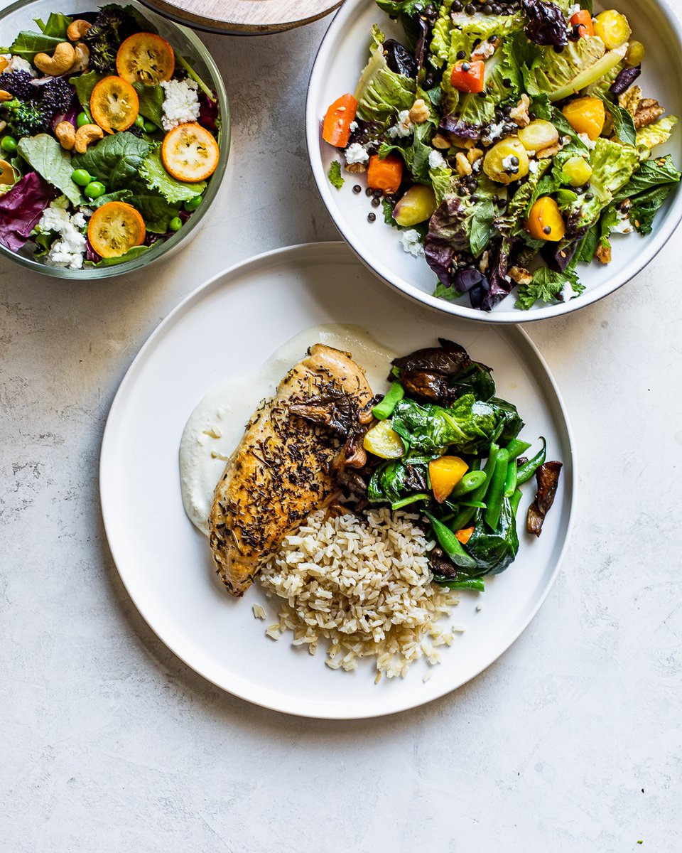 sourcedby__'s tweet photo. Herbes de Provence Roasted Chicken served with brown rice, sautéed spinach, roasted oyster mushrooms, French green beans, watermelon radish, and a creamy horseradish sauce is on the menu this week. Just say "oui". https://t.co/IXFhz19OIe