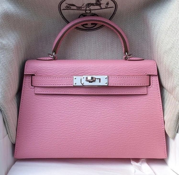 ميشا | FASHION tweet media