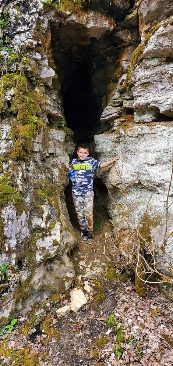 dillon_fricke's tweet photo. Sinks of the Roundstone, Rockcastle, Ky https://t.co/fV1xMW4h3l