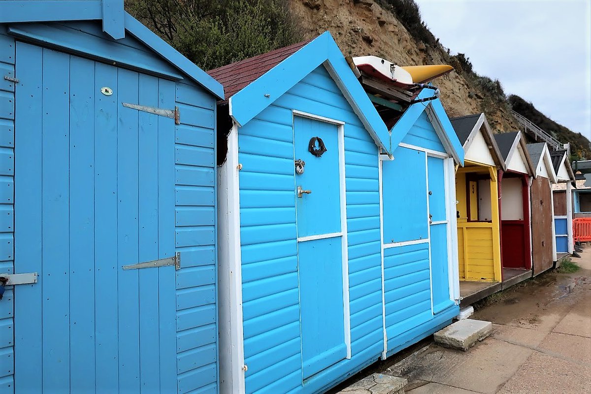 Bananabelly's tweet photo. There's something wonderfully cheery about beach huts https://t.co/PG1g0yr7eV