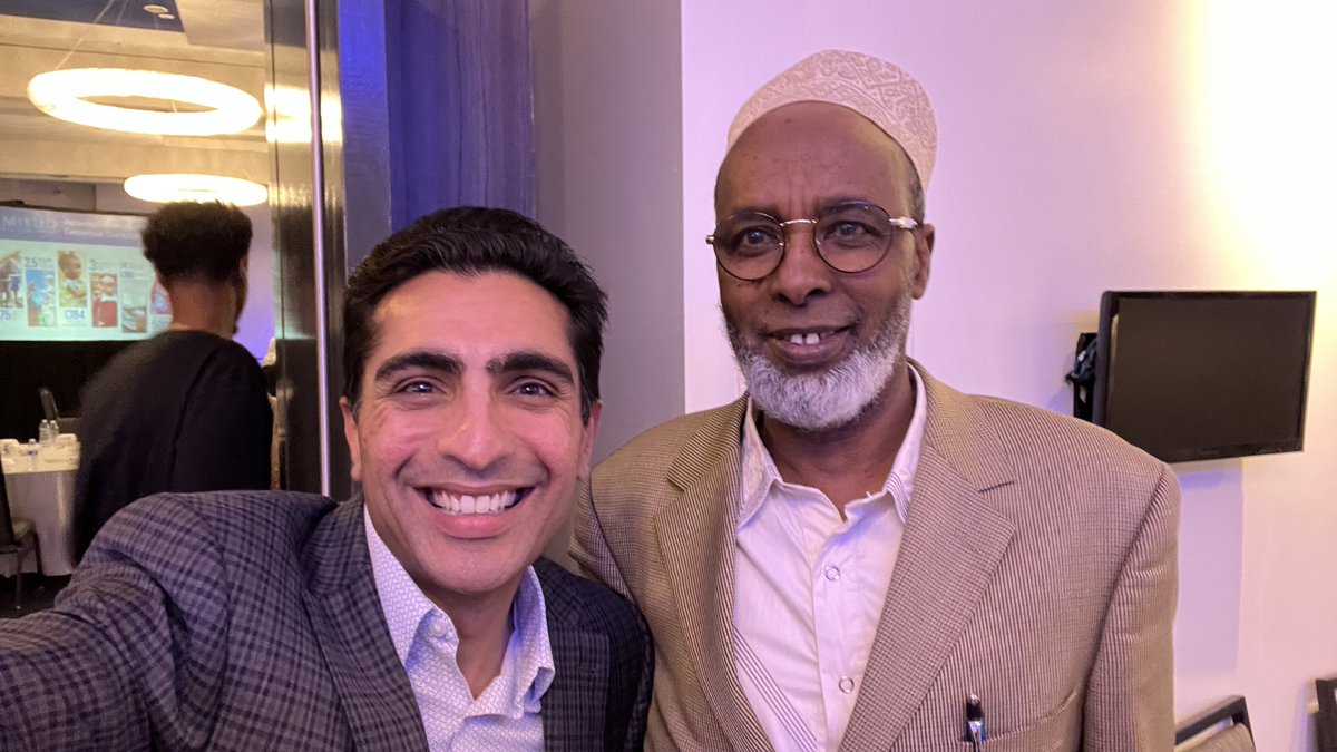 SalmanBhojaniTX's tweet photo. From meeting with activists and leaders at Progress Texas and Asian Texans for Justice, to attending a benefit Iftar hosted by Mohammed Egal and the Amoud Foundation, this has been a great week out and about in HD-92! I love our beautiful district 

#BhojaniForTexas #HD92 #Flip92 https://t.co/8VCBTQF1iR