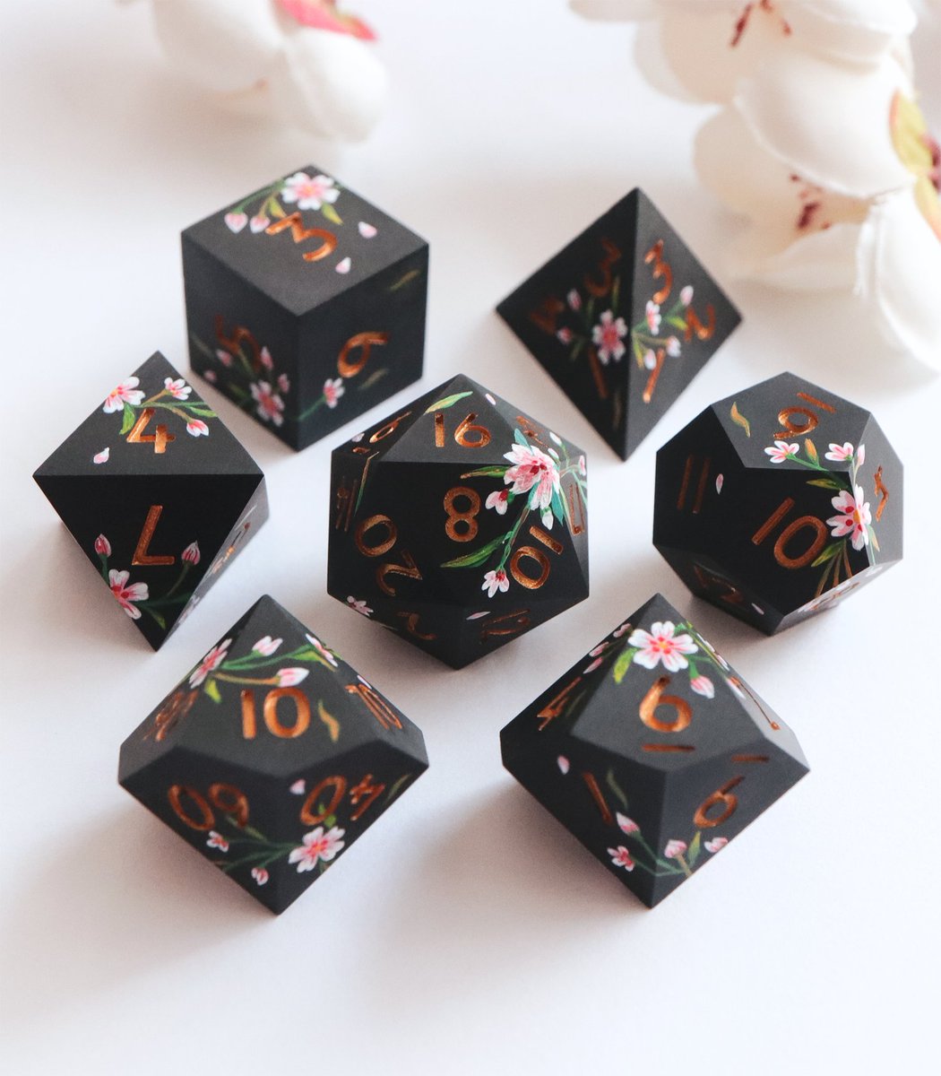 Everything Dice 🎲✨ tweet media