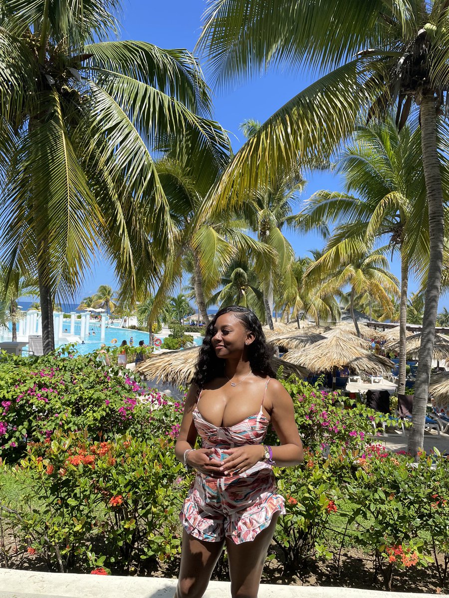 kem (@kemskull) on Twitter photo 