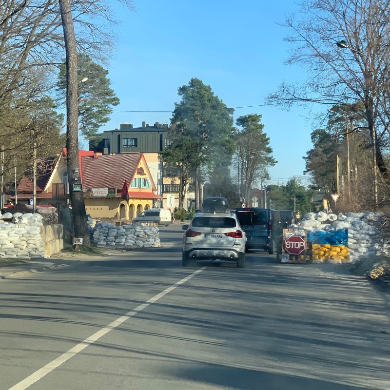 SectionPaloise's tweet photo. 𝐒𝐨𝐥𝐢𝐝𝐚𝐫𝐢𝐭𝐞́ 𝐔𝐤𝐫𝐚𝐢𝐧𝐞

🇺🇦 La route jusqu'à la frontière polonaise, le convoi humanitaire jusqu'à Lviv, le retour avec 2 Ukrainiens déposés à Nancy et Pau chez des proches... retour sur le formidable engagement de notre intendant Mathieu et son acolyte Philippe 👇