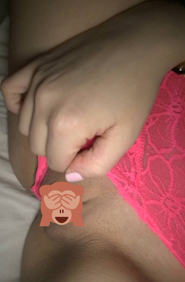dvenezbednice's tweet photo. Pánové, co mi JE posíláte do zpráv... všechny penisy jsou krásné 👅🥰. Ale jestli je chcete ohodnotit na míru, pište mi prosím na OF 👉 https://t.co/6JbXz7znb3 https://t.co/WGf9TBYail