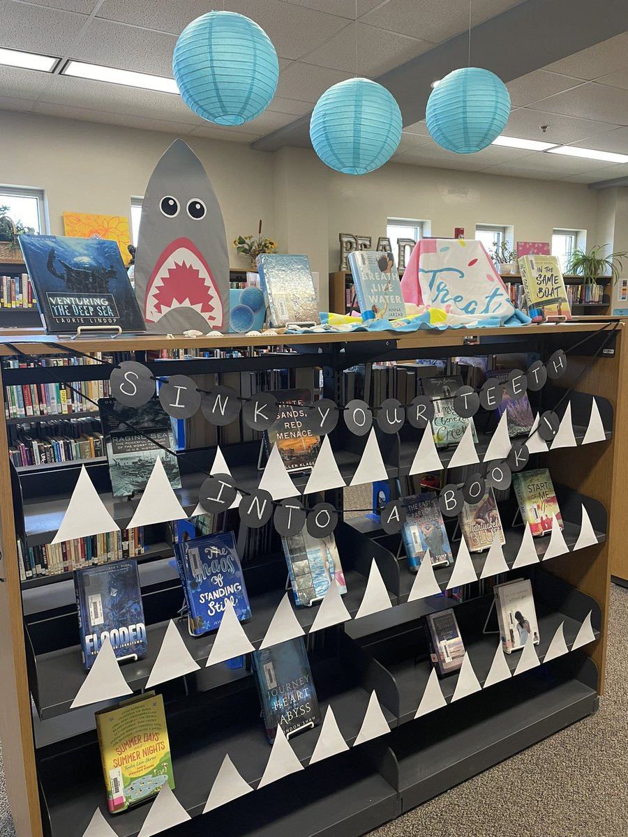 library_CHS's tweet photo. Dive into Reading! Visit us in the library for your next great read @CHS_Indians https://t.co/ucxmHZ3ryo