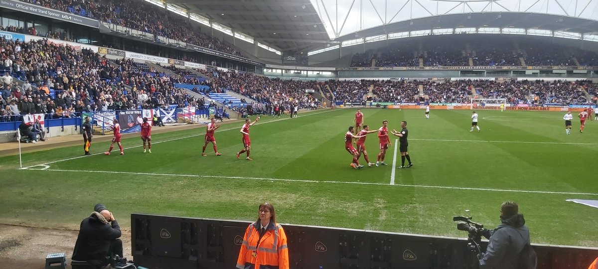 ACCRINGTON STANLEY FAN page tweet media