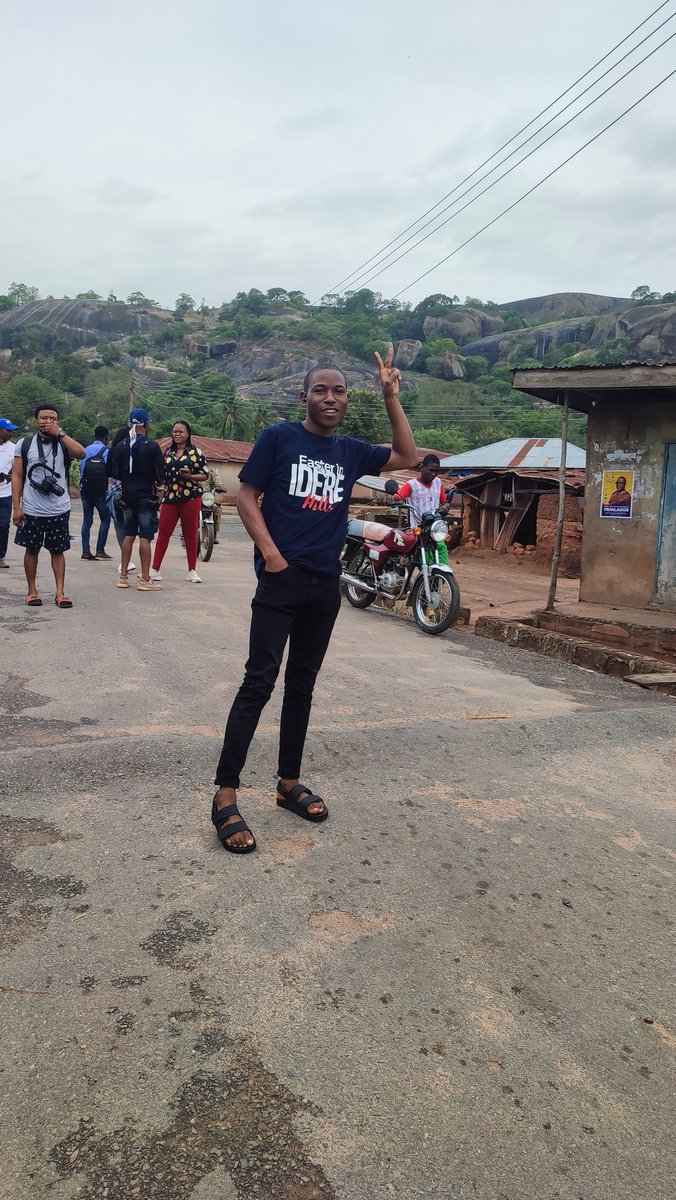 olakunle_ednar's tweet photo. Over 100 tourists | One destination
Thank you Nigeria Tourism Lovers Thank you Idere Community
#Ntliniderehills #idere #Easter https://t.co/PzIxKumRow