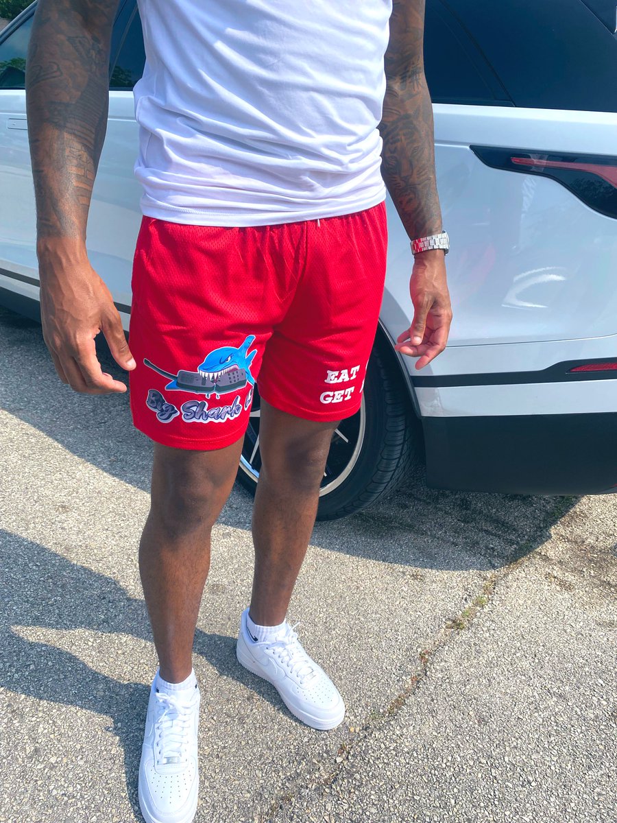 BigSharkLS's tweet photo. EAT OR GET ATE ❤️🤍🦈 dm to shop ‼️ Shorts available in Red, Blue, Gray and Black, $35 Rt/Like for me 🤞🏾 https://t.co/p833LDimyO