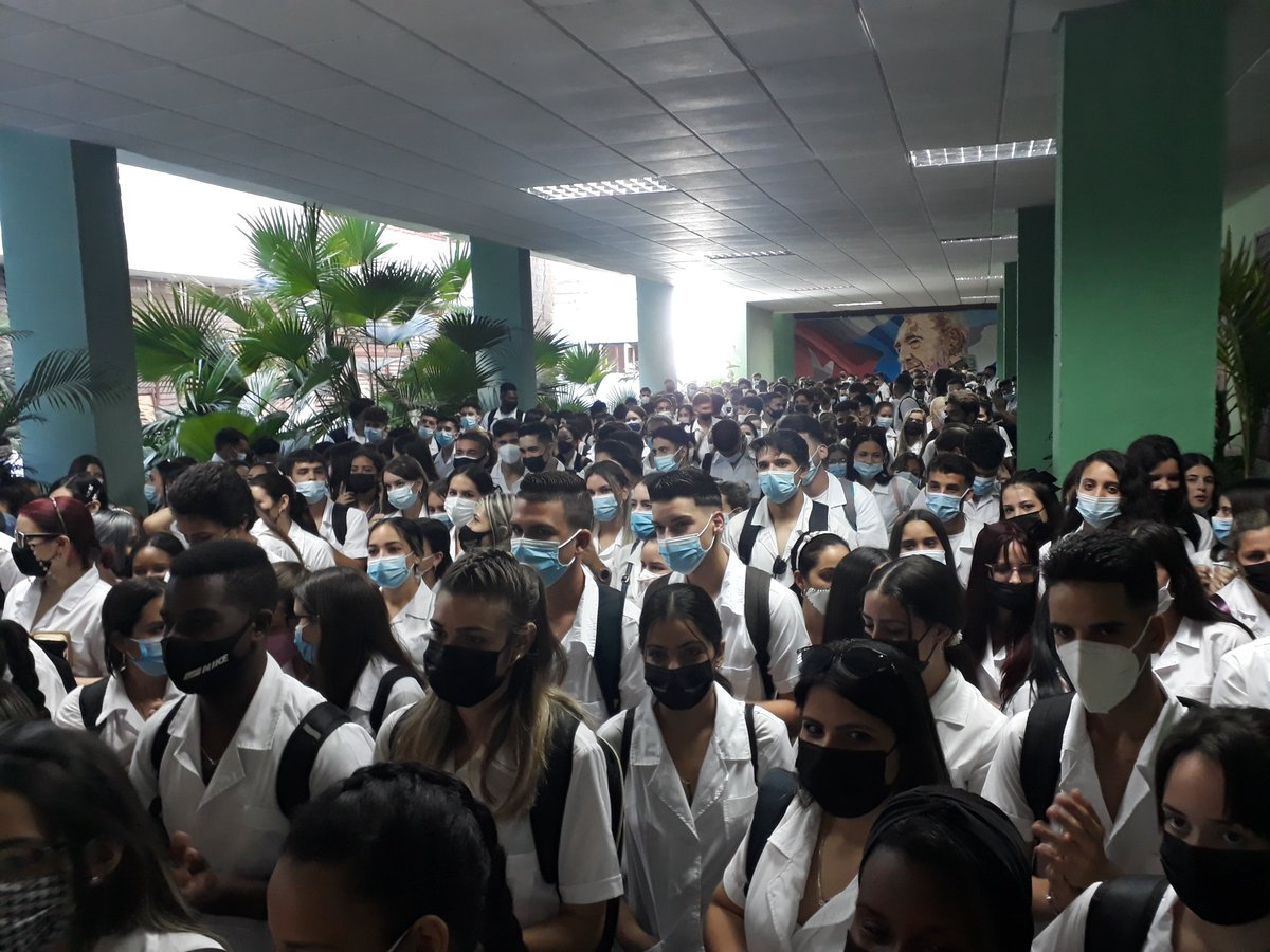 Inicio del curso académico en la <a href="/FacMedUCMVC/">Facultad Medicina UCMVC</a> de la <a href="/ucmvccu/">Universidad de Ciencias Médicas de Villa Clara</a> #VamosPorMas #PorlaAcreditación