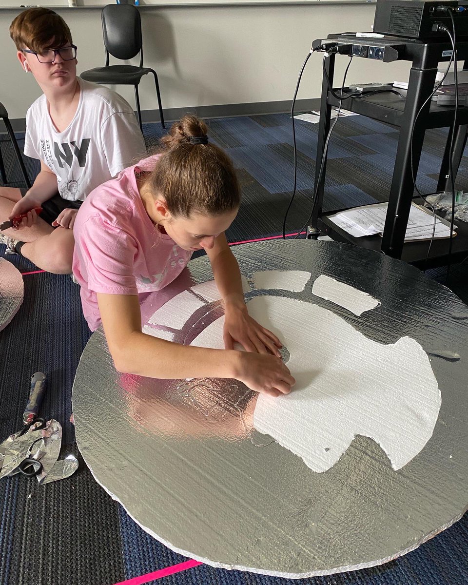 Our first work day for Off the Wall went great! Got lots done and can’t wait to show it all off May 11th! #ahsperforms #trojanchoirs