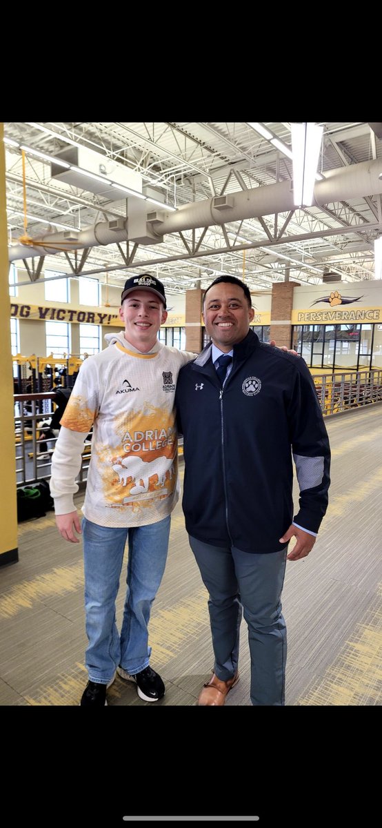 CarsonRobl's tweet photo. Thank you to all the people who have supported me and I would also like to thank @ac_mensrugby for the opportunity to continue my Academic and Rugby career https://t.co/q8EWchNkKc