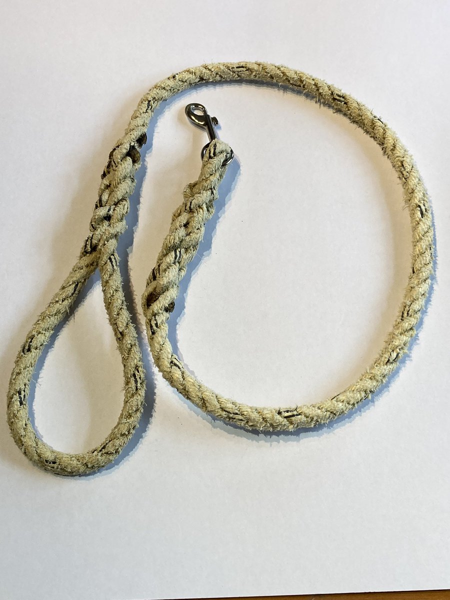 CornishSpliced's tweet photo. Thank you to everyone involved giving 50 feet 👣 or 8 fathom of ghost gear a new purpose in life. It was transformed from Sandy, weather beaten rope into these ⬇️⬇️ Cornish rope bowl #cornishsplicedmagic #rePURPOSEDinCORNWALL #repurpose #recycle #reuse #Easter #foroneandall https://t.co/O6PHB4wLpu