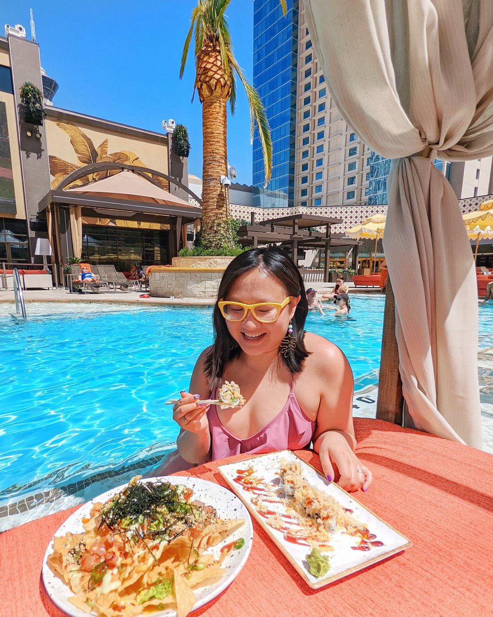 lindork's tweet photo. Very much recommend doing the day bed experience at AZILO Ultra Pool @azilolasvegas @SAHARALasVegas!! π
We had an absolute perfect last day poolside here. π₯°βοΈβ¨πΉ
(hosted)
#Vegas #VegasEh
#MeanwhileInVegas
#LINDORKxVEGAS
#AZILOUltraPool https://t.co/sXiHcz295r
