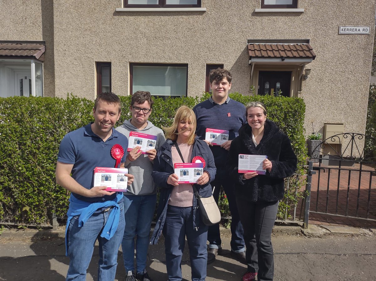Easter Monday in East Centre with this dream team speaking to residents from Barlanark to Riddrie. Very encouraging to meet so many voters who are voting for local Labour champions. #LoveGlasgowVoteLabour