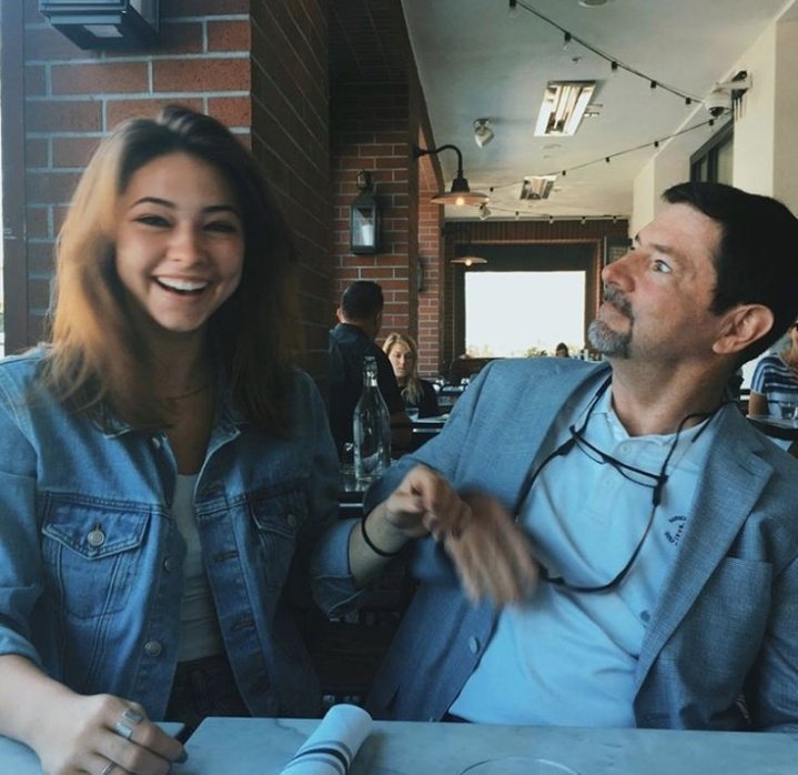 bestofcline's tweet photo. https://t.co/KYzQvM0XKc