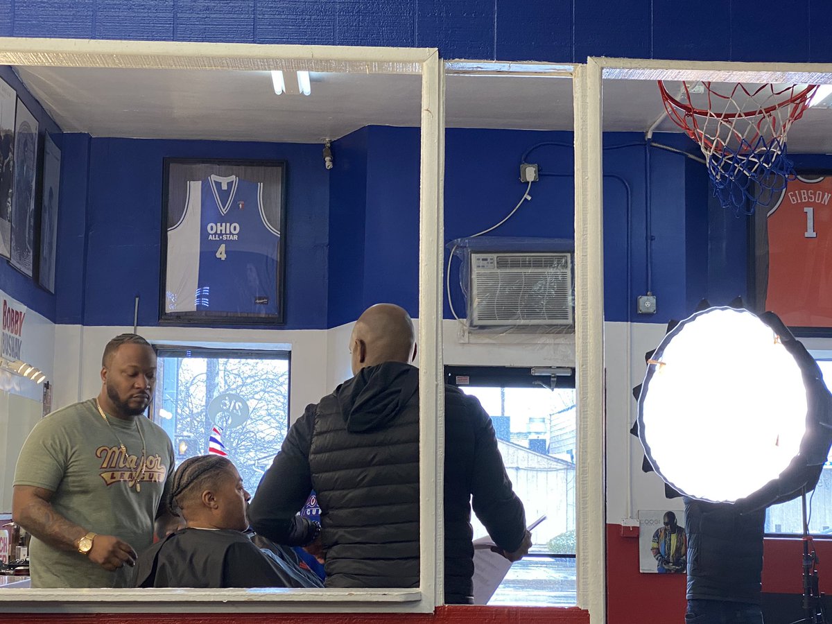 KrisAustin143's tweet photo. @caseccc is excited to be with Milano of Major League Barbershop filming our Cleveland African American Prostate Cancer Project awareness video with Devon Collins of Stimuli Film. Thanks to all the actors and staff helping to make this possible. #CAAPP #prostatecancerawareness # https://t.co/iPJaxIFEq4