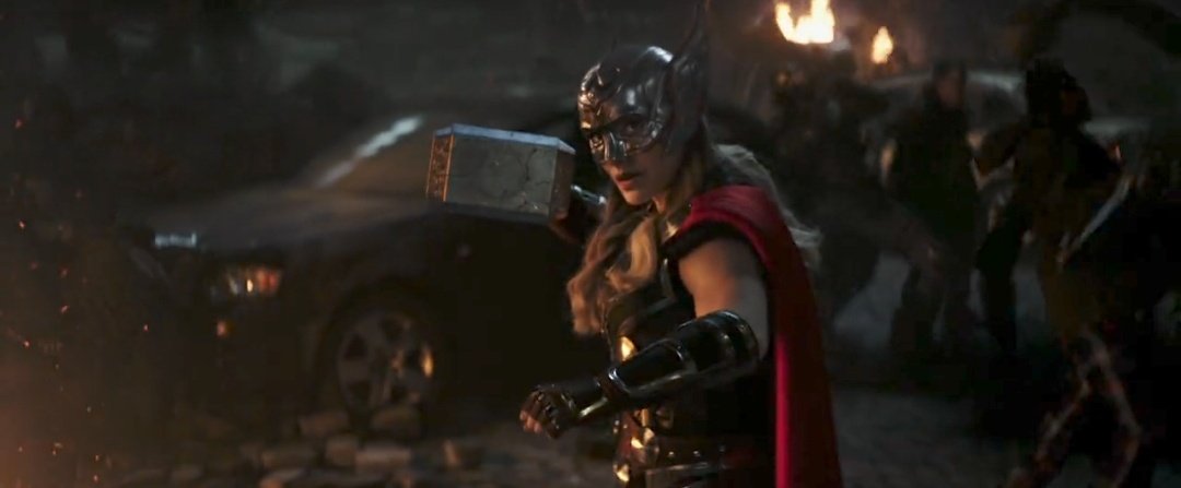 nacaomarvell's tweet photo. ANA RAIO E ZÉ TROVÃO EM THOR: LOVE AND THUNDER https://t.co/hgTfEtEUgw