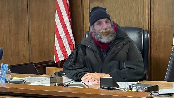NotTinaKotex's tweet image. Our criminal justice system should reflect the people it serves.  That's why, as Governor, I will appoint homeless judges to the State's courts. #SupportHomelessJustices