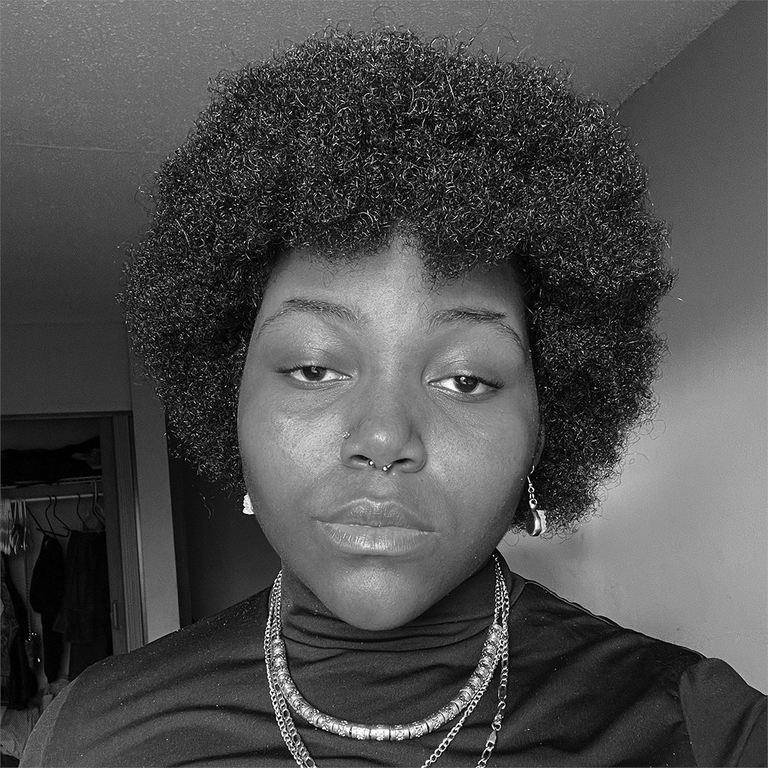mplsdesignshow's tweet photo. First up for the week is Essence Enwere.

"I am a visual artist based in the Twin Cities with a focus on illustration, lettering, and graphic design. My goal is to expand what people think typography and lettering are."

#minneapolis #grahpicdesign #typography https://t.co/ovTraX1FW6