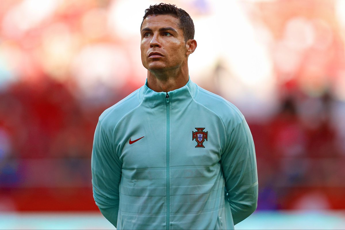 433's tweet photo. Our thoughts are with you. ❤️ @Cristiano https://t.co/u6eOdwTgk1