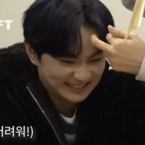 yjwprnts's tweet photo. angwy jungwon >:( https://t.co/CfArdTN0bR